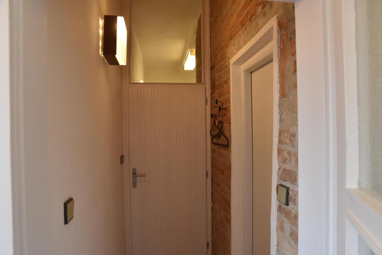 Apartman S Klavirem Леднице Екстериор снимка