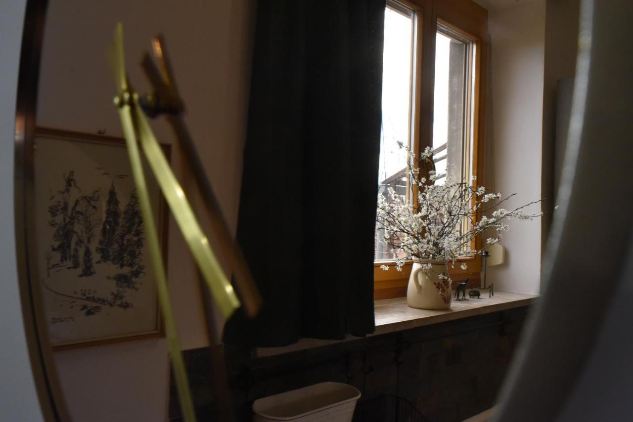 Apartman S Klavirem Леднице Екстериор снимка